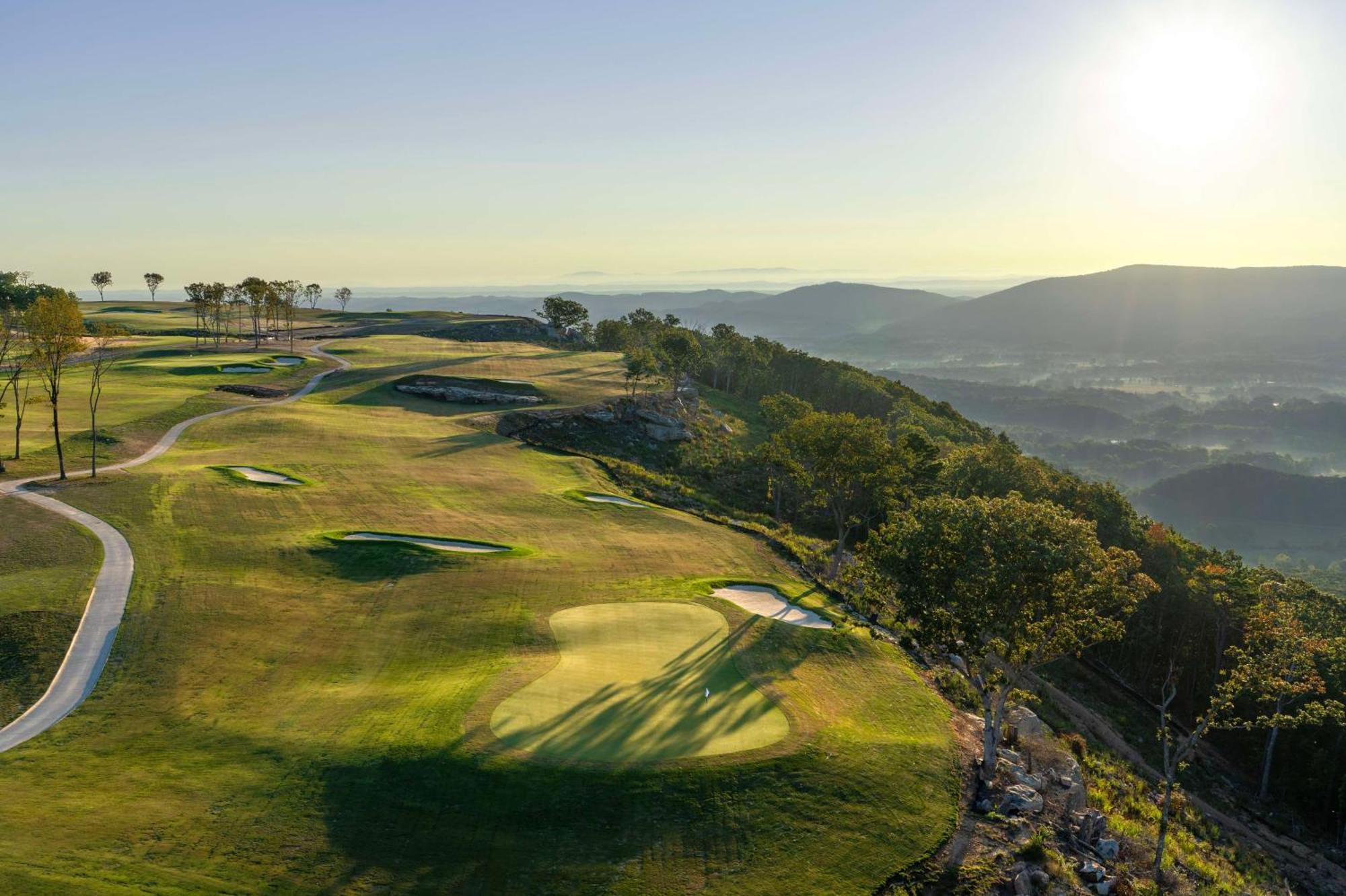 Cloudland At Mclemore Resort Lookout Mountain, Curio By Hilton Rising Fawn Exterior photo